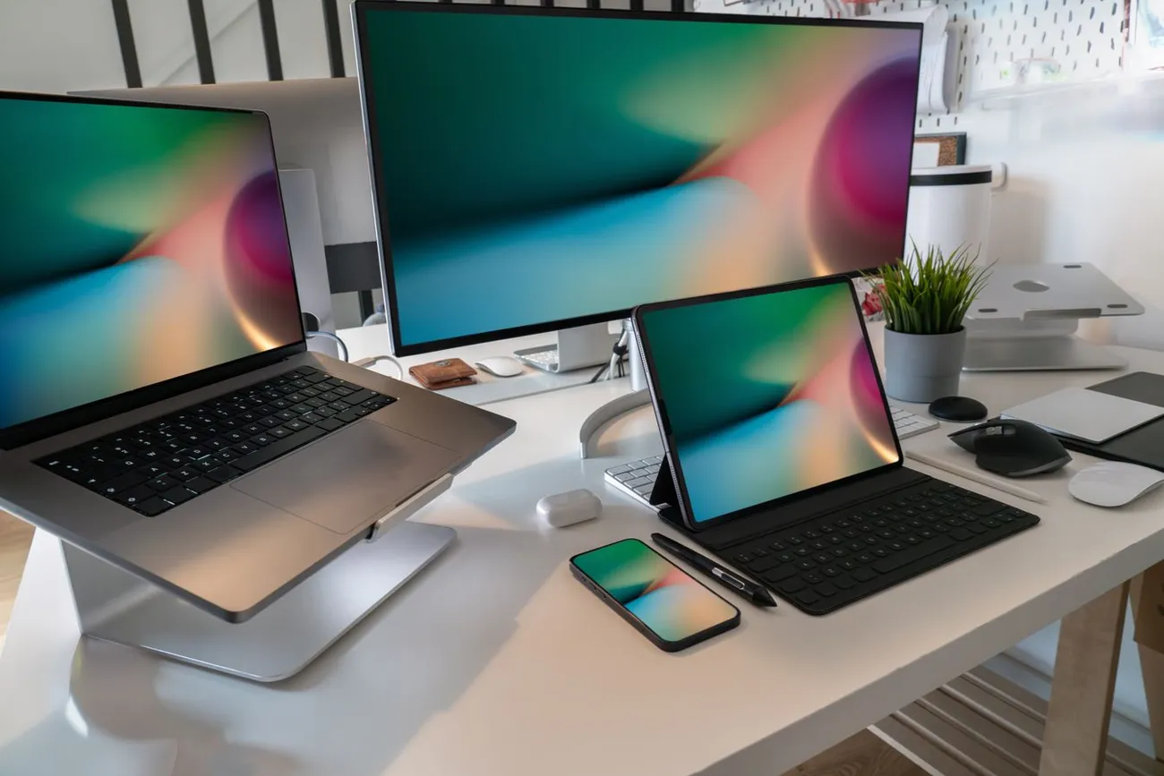 Verifica di un sito su monitor, laptop, tablet e smartphone